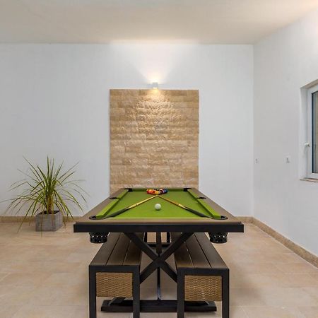 Villa Ostone Пула Екстериор снимка