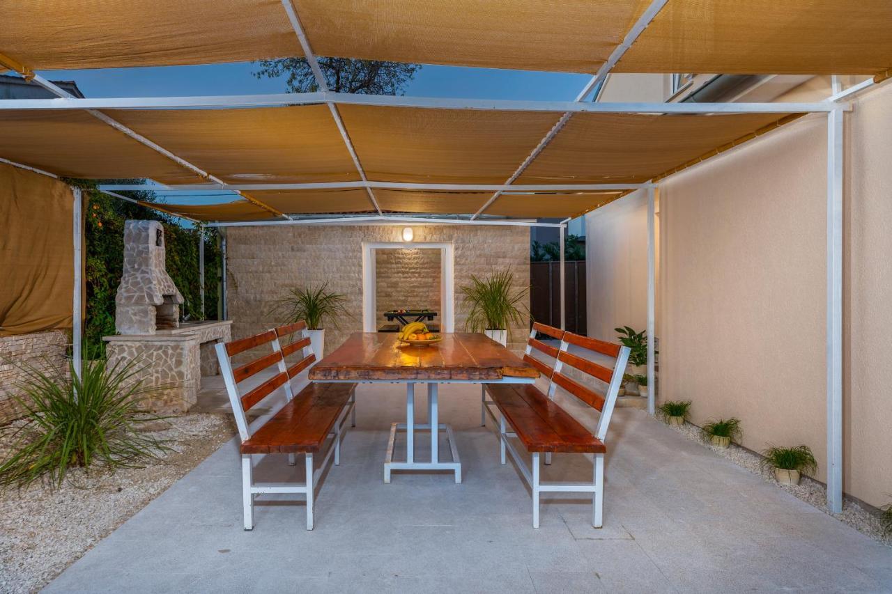 Villa Ostone Пула Екстериор снимка