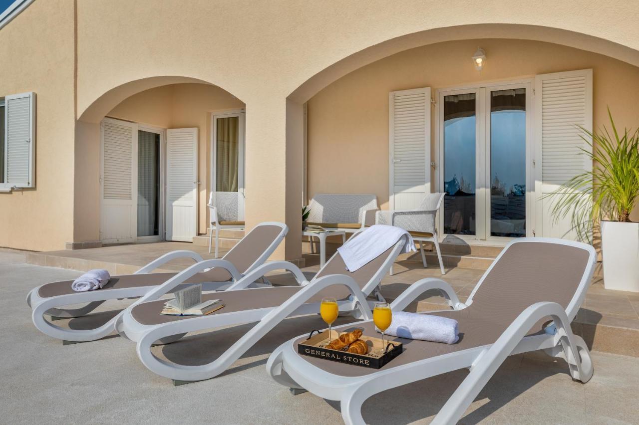 Villa Ostone Пула Екстериор снимка