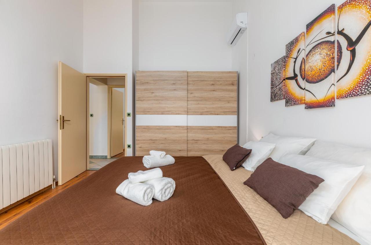 Villa Ostone Пула Екстериор снимка