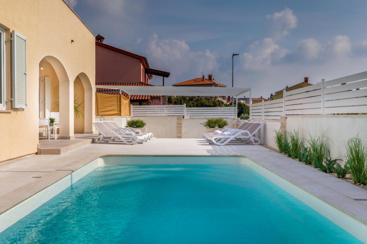 Villa Ostone Пула Екстериор снимка
